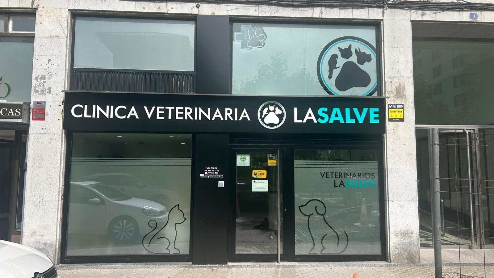 Fachada de Veterinarios La Salve